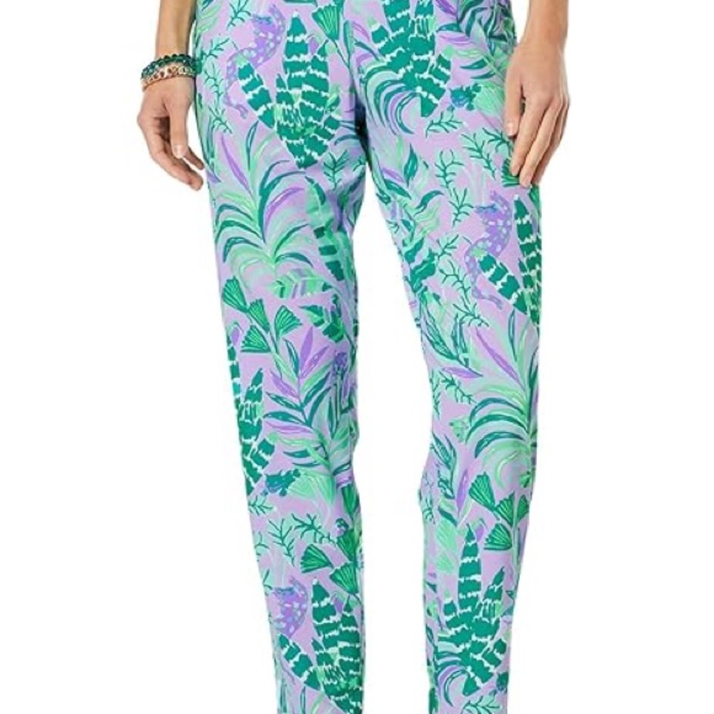 Lilly Pulitzer Women's Run Around Pants NWT Small Purple Iris on the Chase